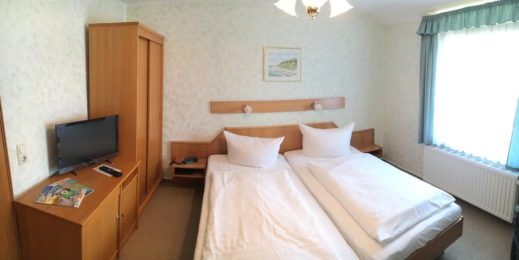 Kastanienhof Hotel Garni Zinnowitz Pokoj fotografie